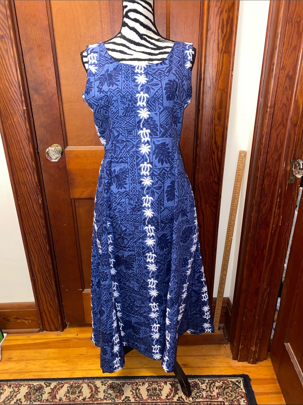 Hilo Hattie Navy Blue and White Tropical Print Maxi Dress